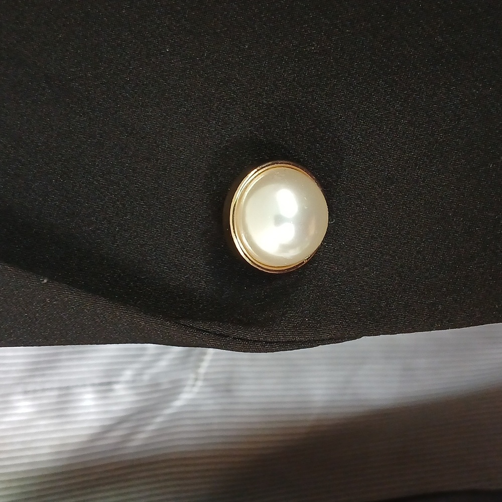 Calvin Klein Solid Black Open Blazer With Faux Pearl Button Details Size 14 - Picture 5 of 11